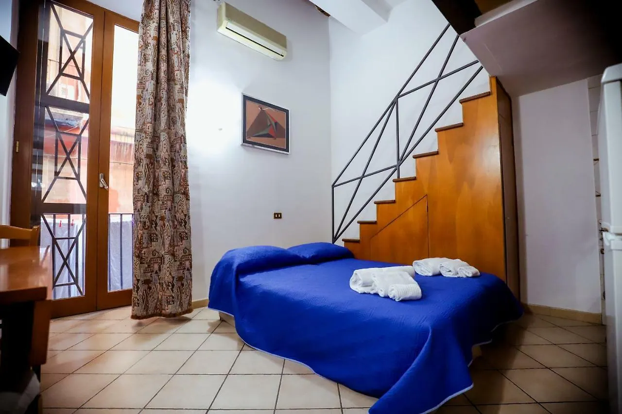 Dante'S House - Historical Center Of Naples Apartment